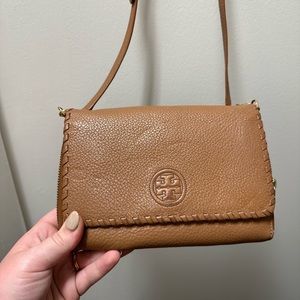 Tory Burch Marion Crossbody Wallet
